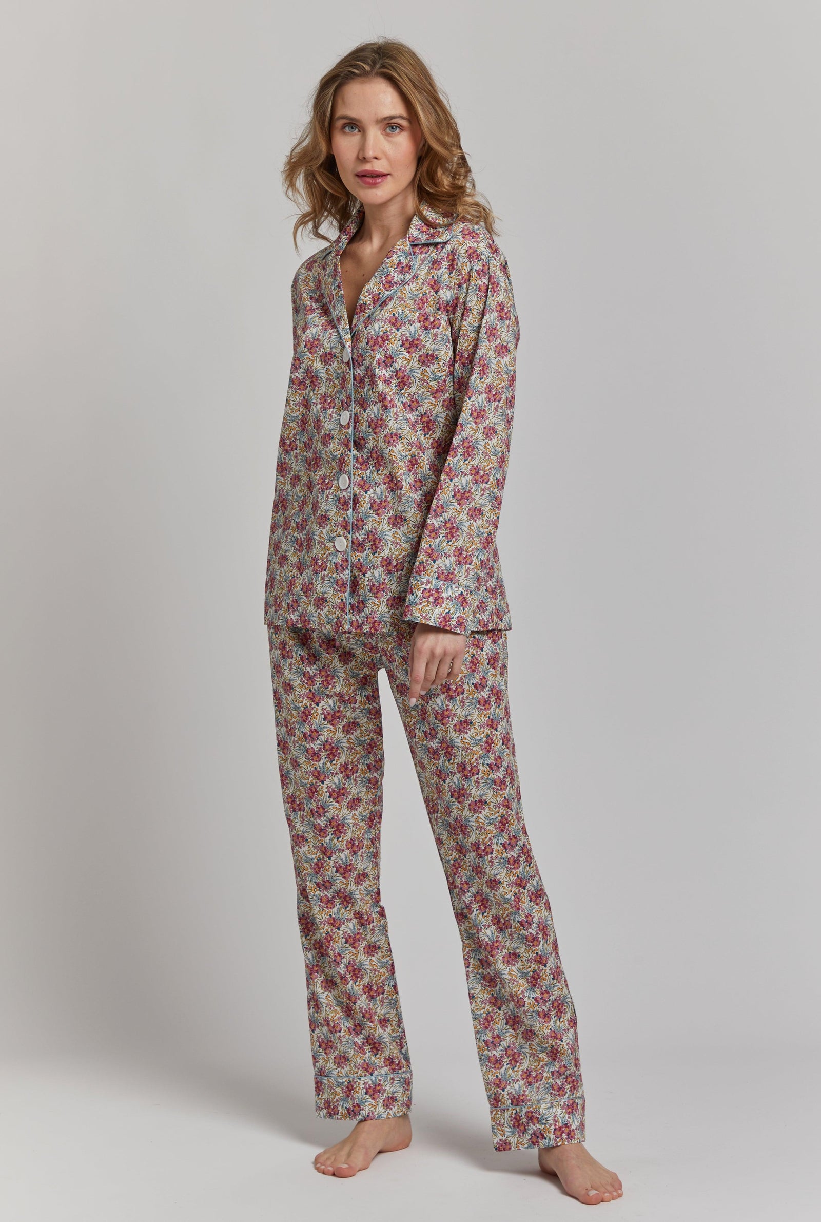 English Pyjamas Women's Luxury Cotton Pajamas, Sleepwear, & Robes | Elizabeth Cotton